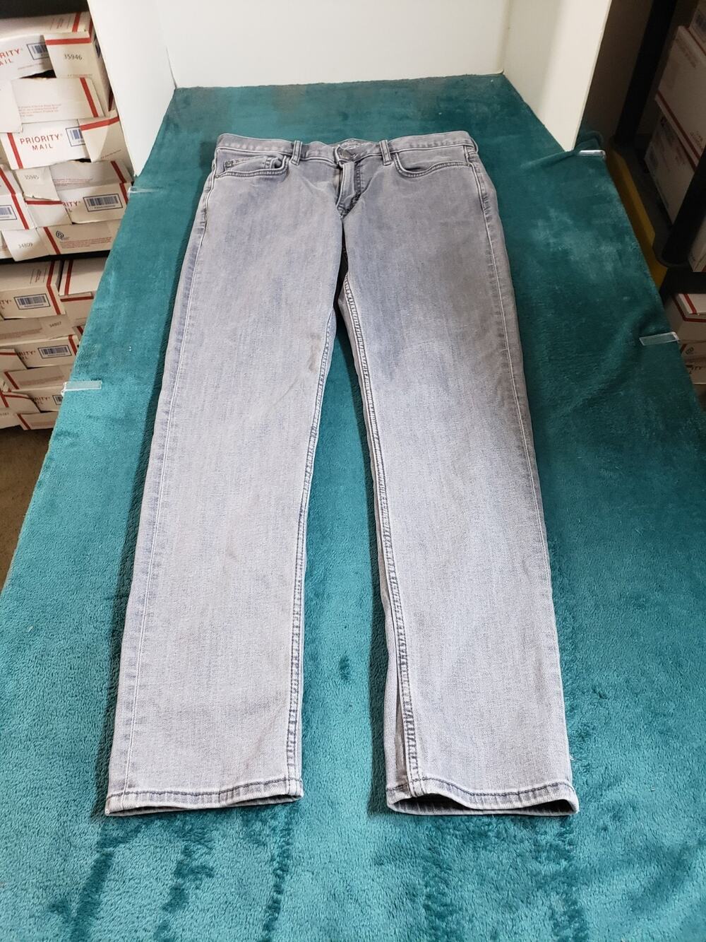 Banana Republic Jeans Size 32x30 Mens Gray Pants Stretch Traveler Slim Straight